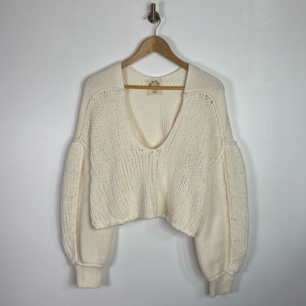 Cropped V-Neck Cream We The Free Sweater